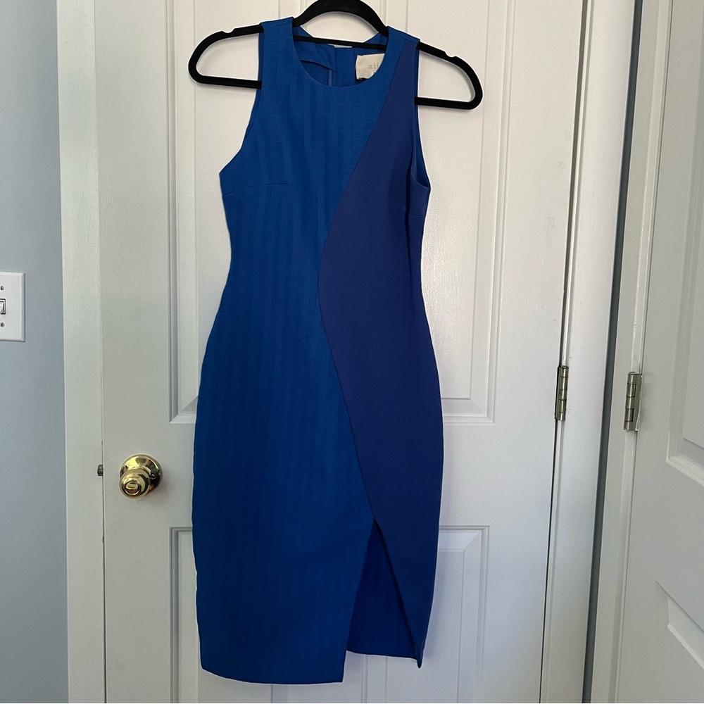 Aijek size 1 blue asymmetrical dress